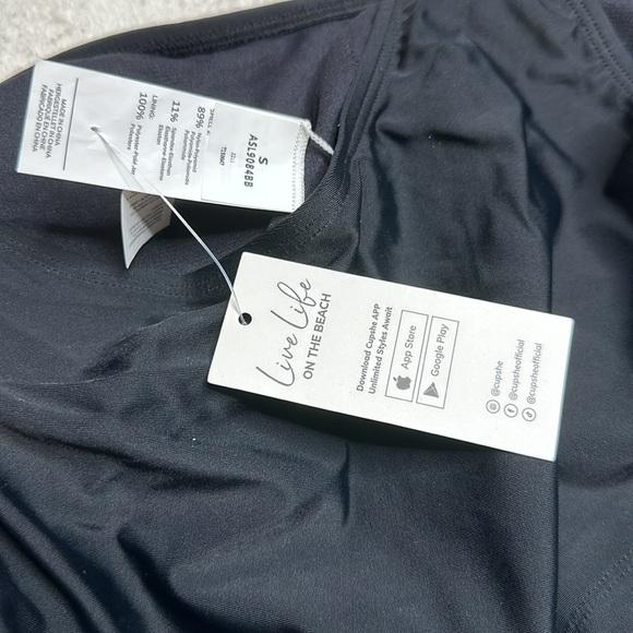 Black‎ on shoulder Small one piece swimsuit with sheer mesh mid section - Picture 4 of 4